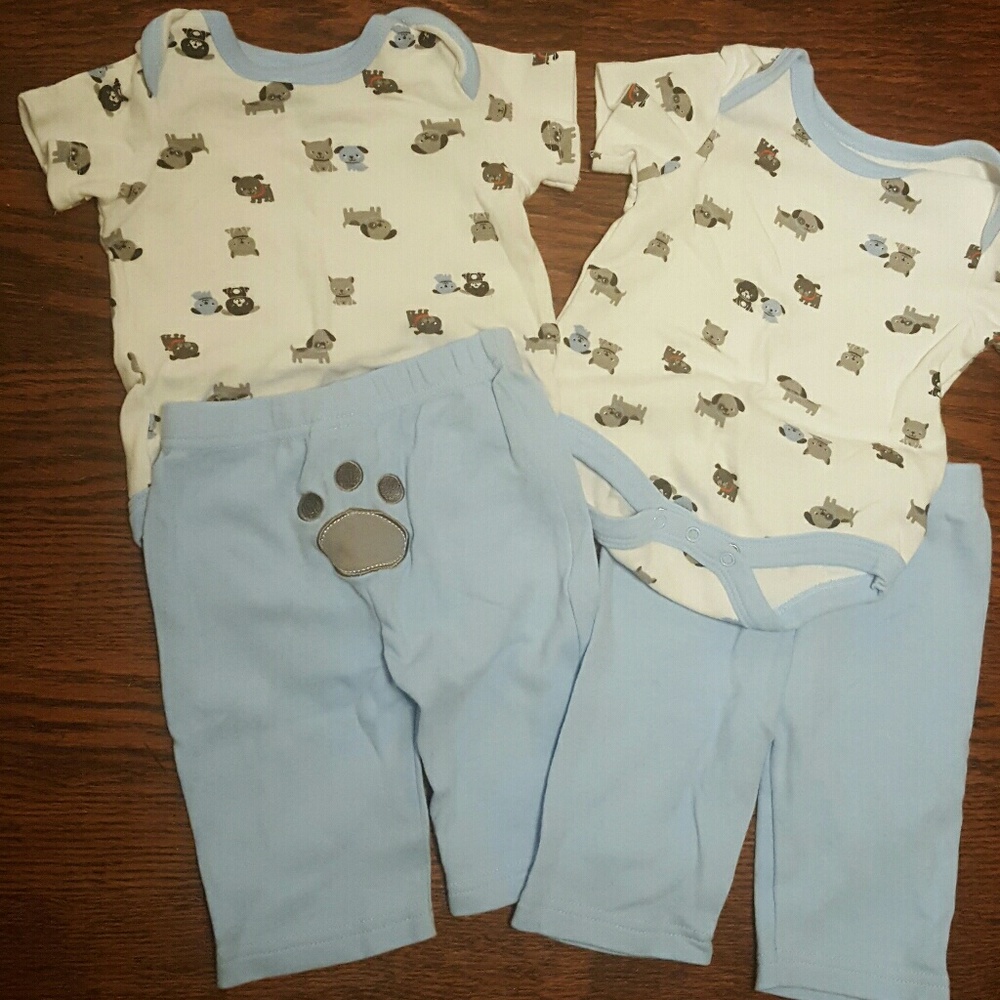 Twin 3-6m puppy sets. 2 pants 2 shirts 13-18lb